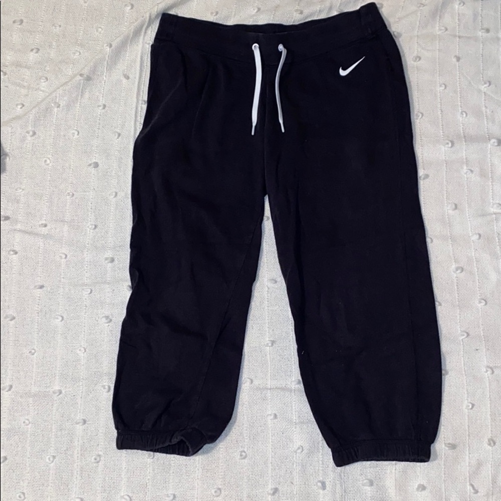 Nike Cropped Sweatpants